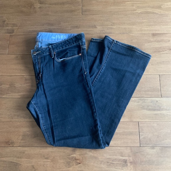GAP 1969 Sexy Boot Cut Jeans - Picture 2 of 4